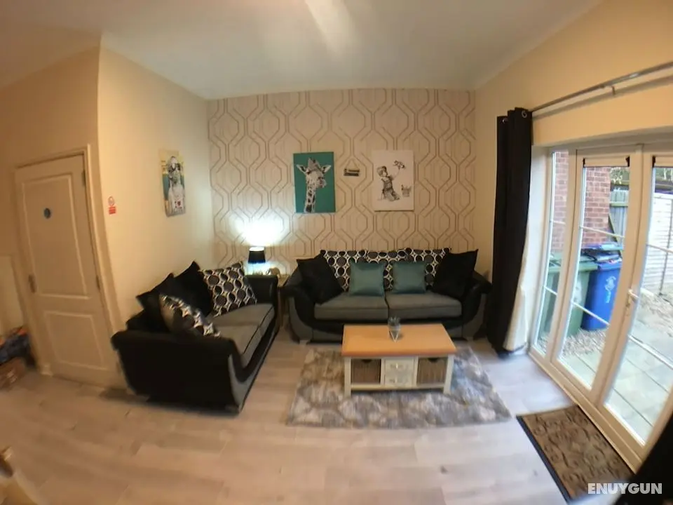Quayside Properties 4 hotel type rooms - Öne Çıkan Resim