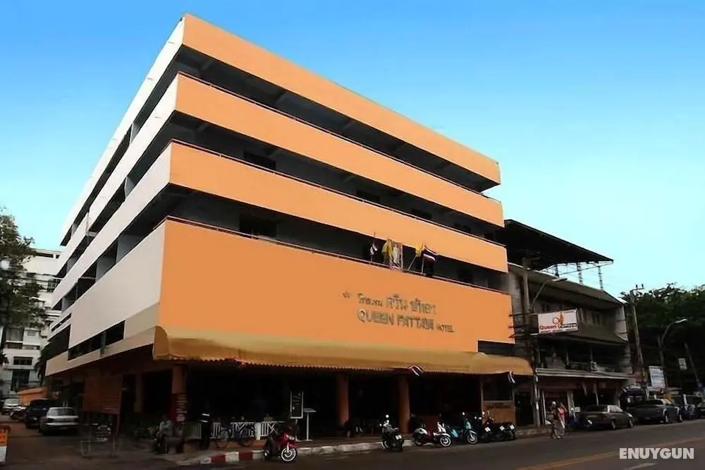Queen Pattaya Hotel - Dış Mekan
