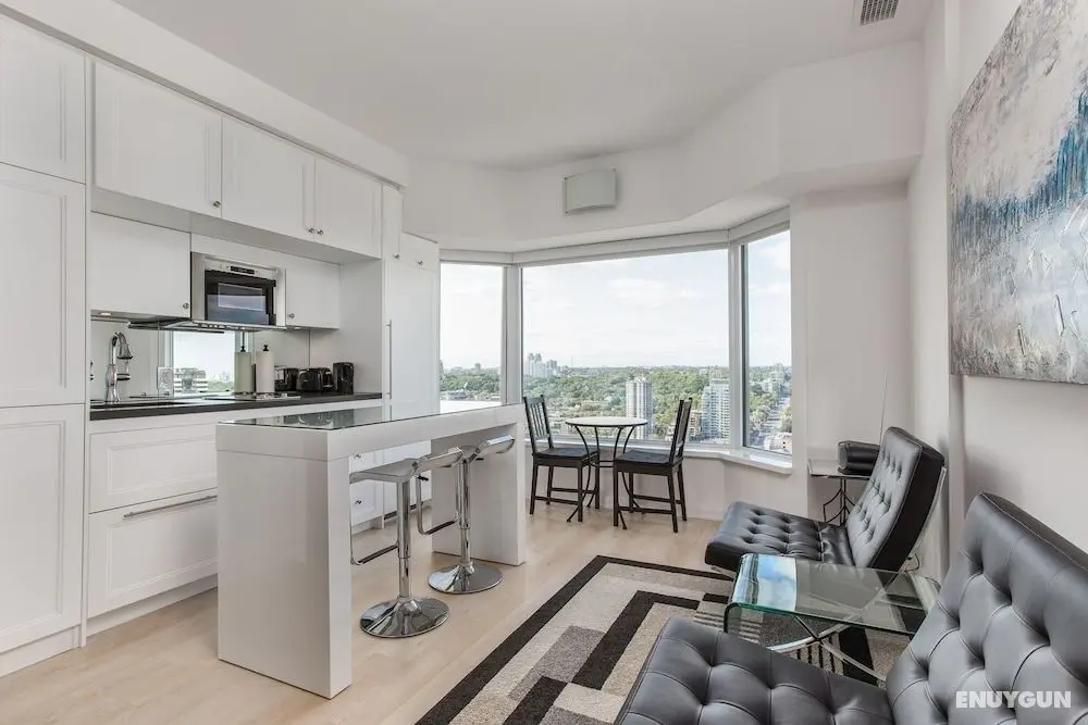 QuickStay - Chic in Yorkville (Yonge & Bloor) - Öne Çıkan Resim