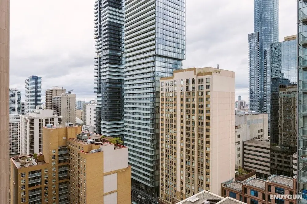 Quickstay - Luxurious 2-Bedroom Condo, Heart Of Toronto - Oda Manzaraları