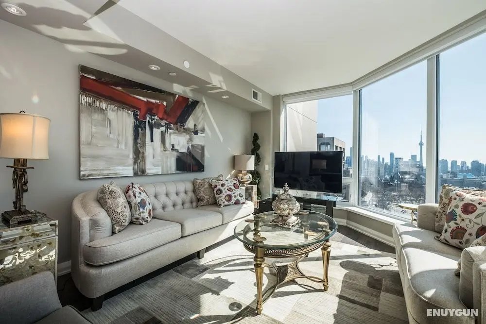 QuickStay - Premium 2bdrm in Yorkville (Yonge & Bloor) - Öne Çıkan Resim