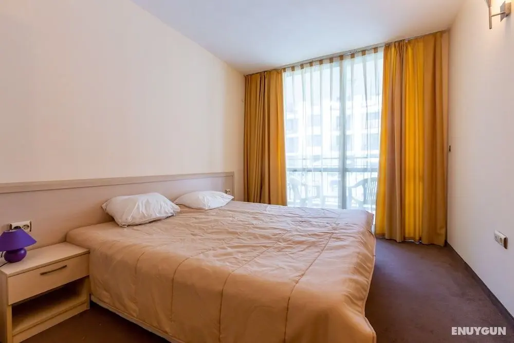 Quiet One Bedroom Apartment with Kitchenette in Avalon Complex - Öne Çıkan Resim