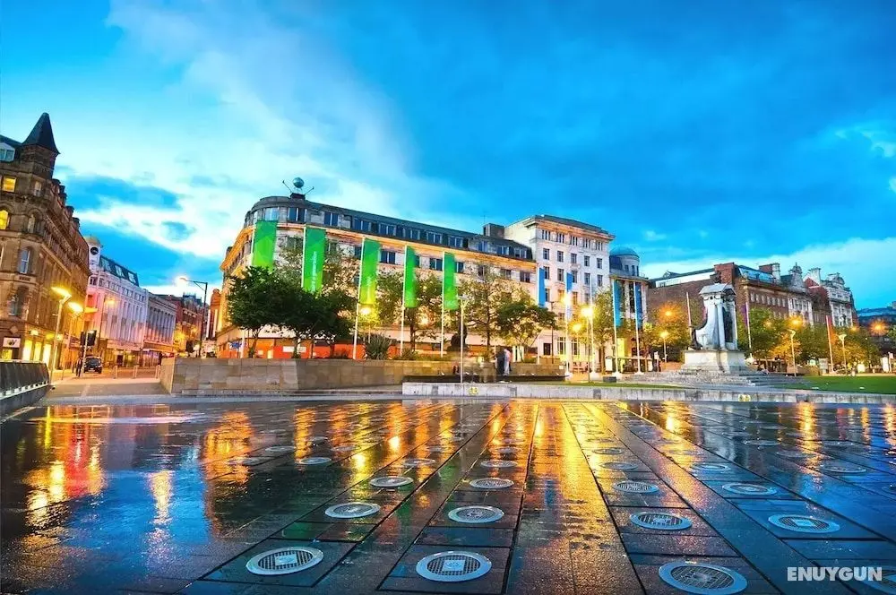 Quiet Residential Area, Within Easy Reach to Town - Öne Çıkan Resim
