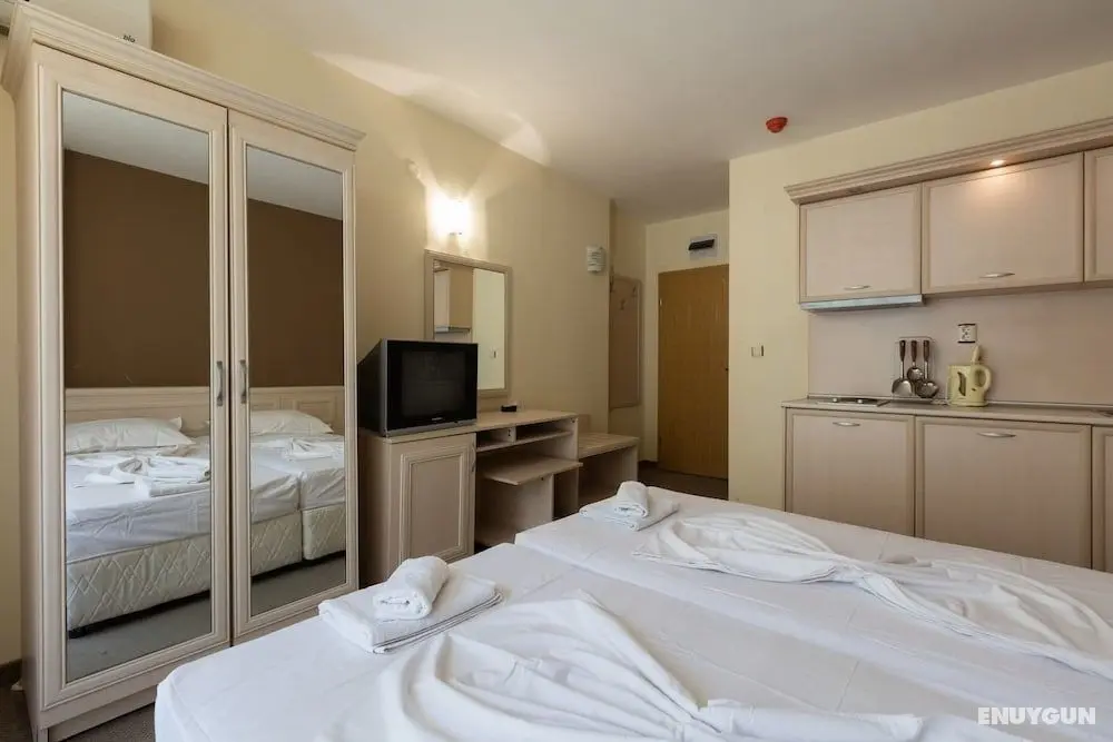 Quiet Studio with Kitchen & Balcony - Öne Çıkan Resim
