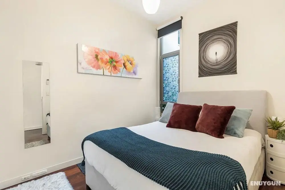 Quintessential 2 Bedroom Terrace House - Oda