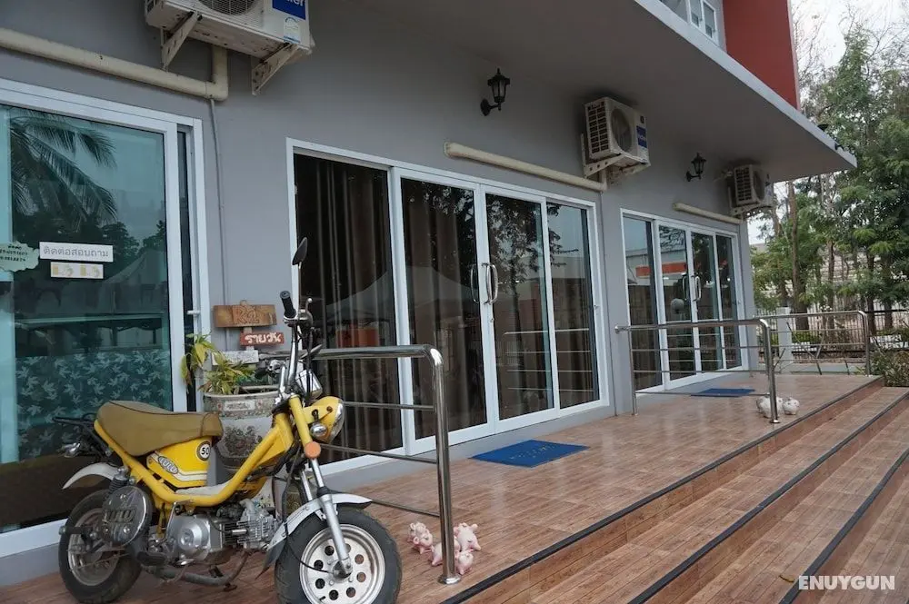 R2 Apartment Service - Dış Mekanlar