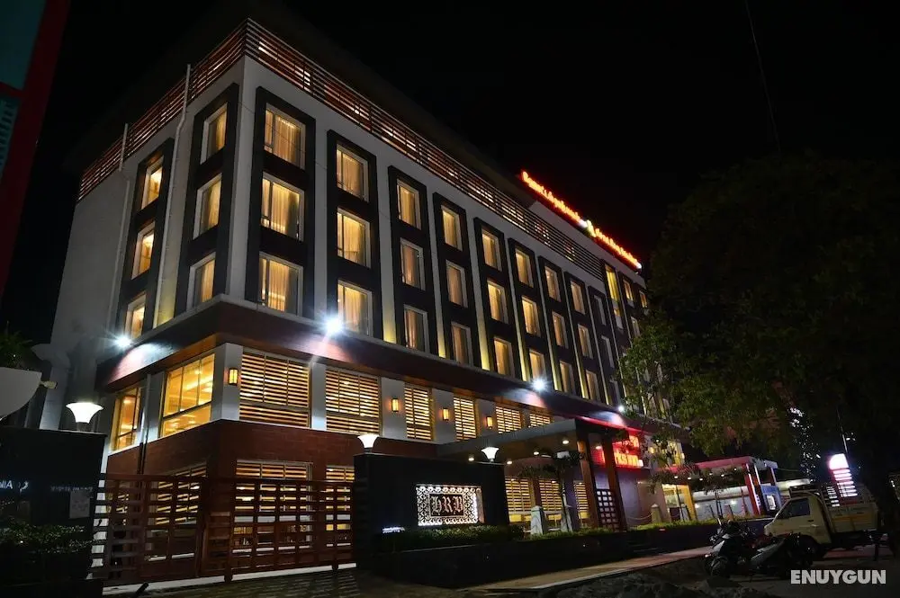 Raaj Bhaavan Clarks Inn Chennai - Dış Mekan