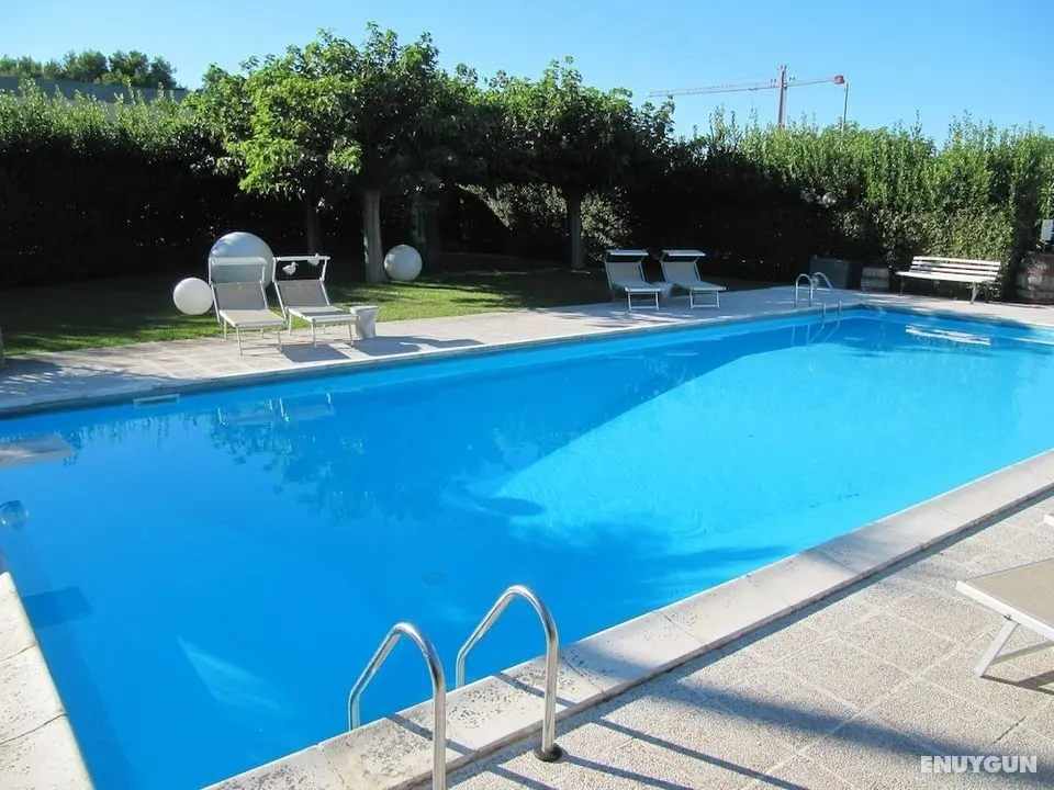 Hotel Radice - Havuz