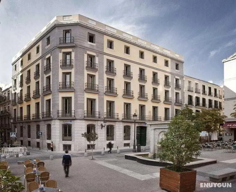 Radisson Blu Madrid Prado - Genel