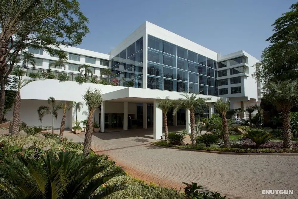 Radisson Blu Plaza Hotel Hyderabad Banjara Hills - Öne Çıkan Resim