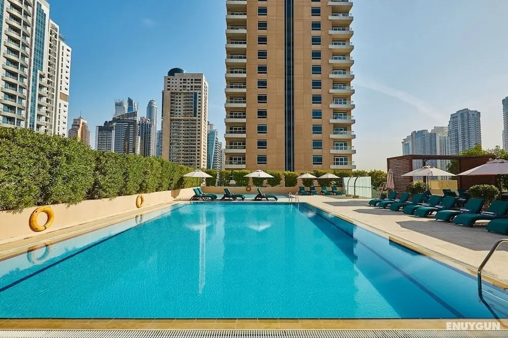 Radisson Blu Residence, Dubai Marina - Havuz