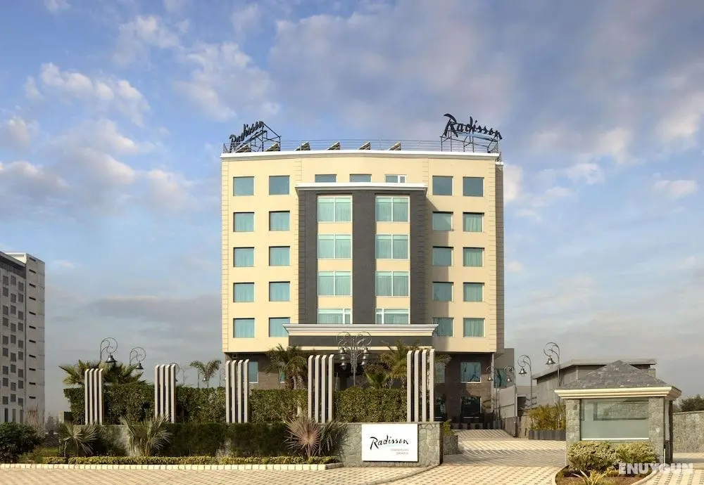 Radisson Chandigarh Zirakpur - Dış Mekan