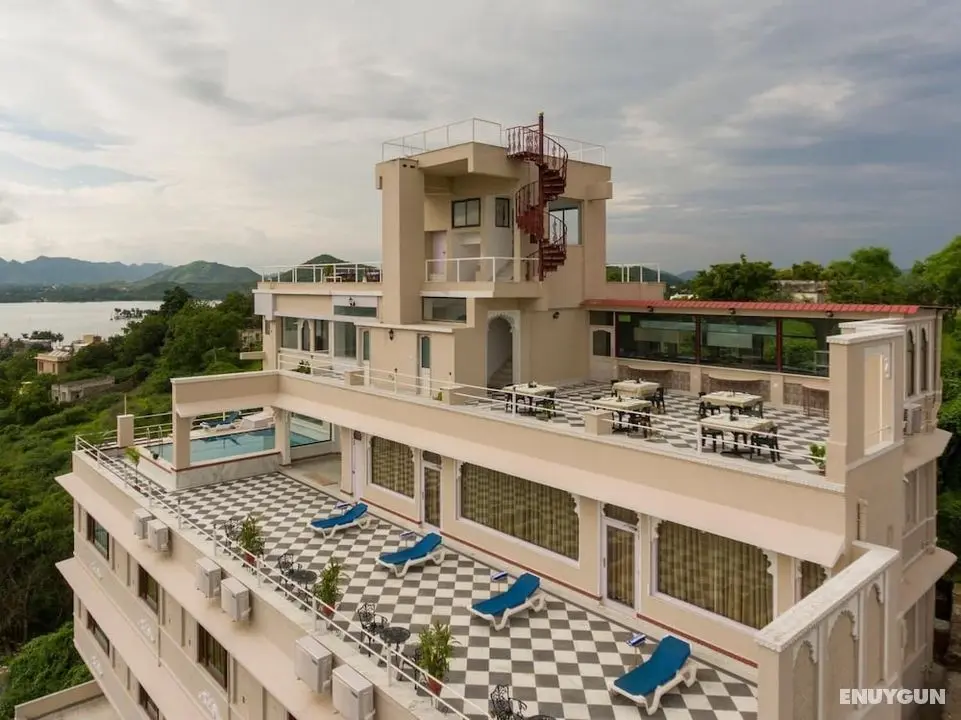 Raj Kuber - A Boutique Lake View Hotel - Oda Düzeni