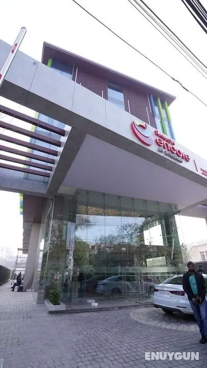 Ramada Encore By Wyndham Bareilly Civil Lines - Öne Çıkan Resim