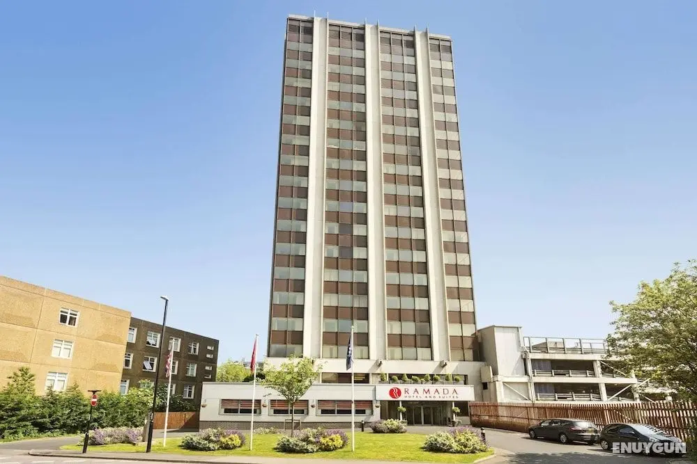 Ramada Hotel & Suites by Wyndham Coventry - Dış Mekan