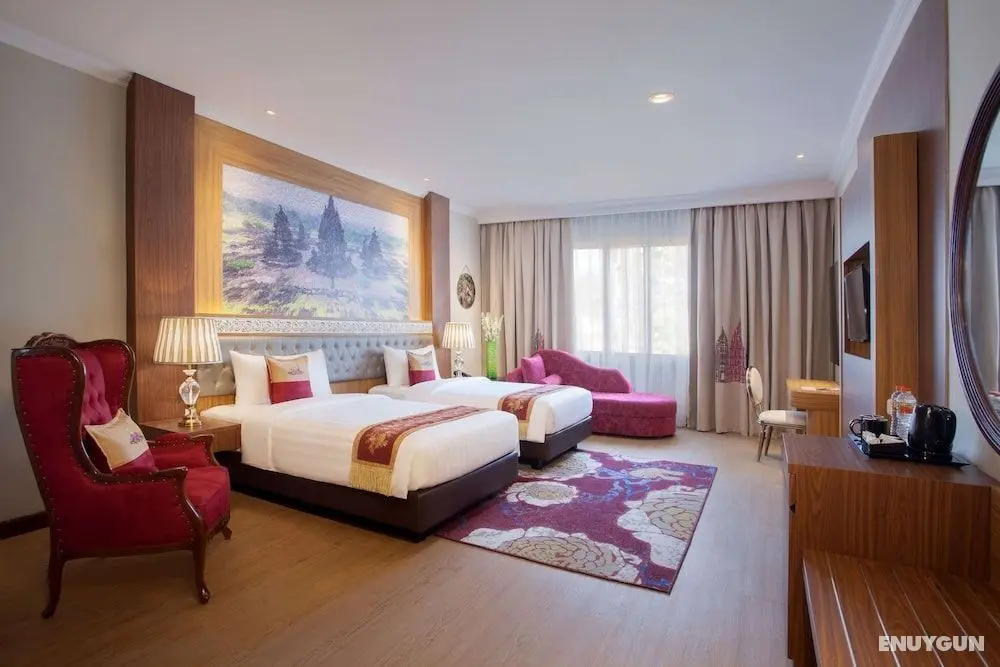 Ramada Suites by Wyndham Solo - Öne Çıkan Resim