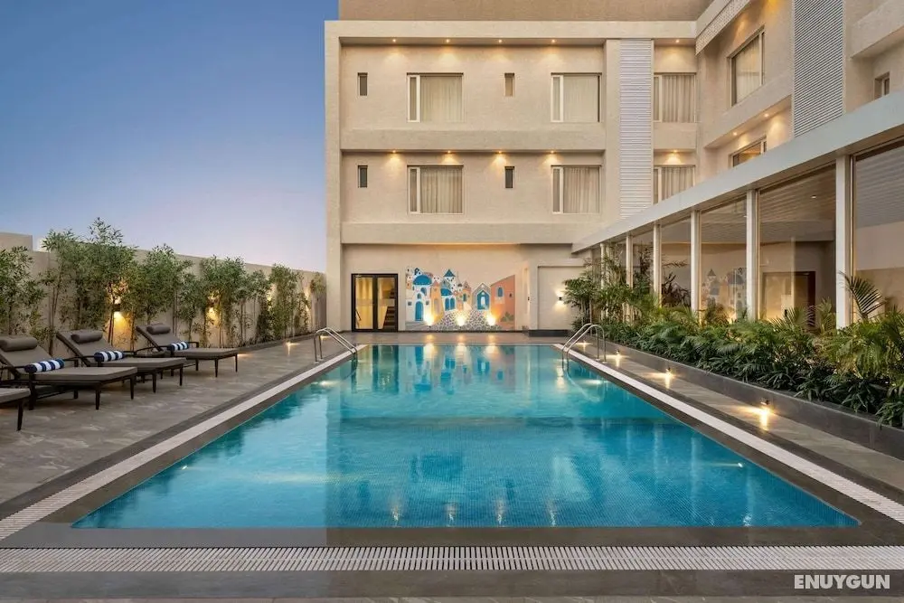 Ramada by Wyndham Gandhidham Shinay - Öne Çıkan Resim