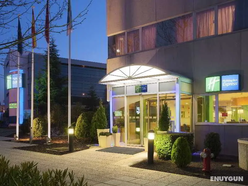 Ramada by Wyndham Madrid Tres Cantos - Genel
