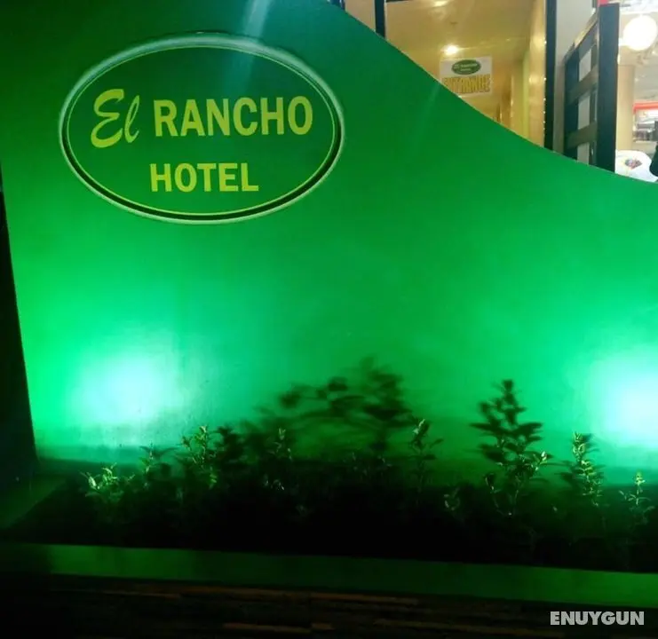 Ranchotel Muntinlupa - Dış Mekan
