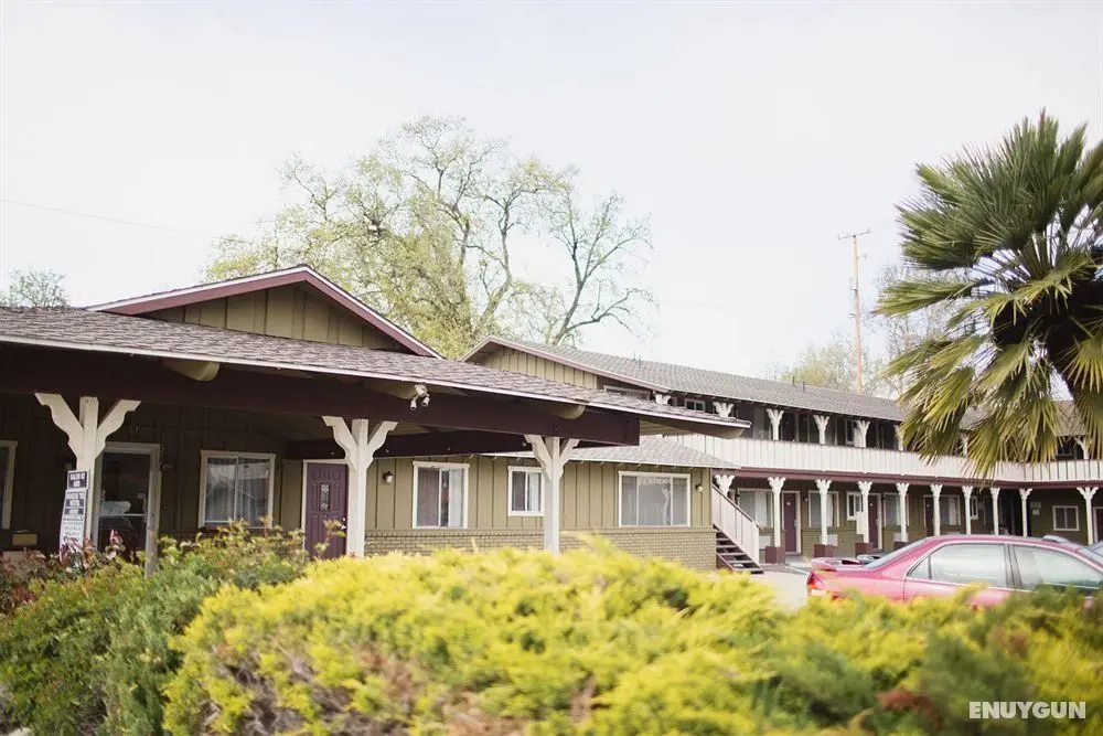 Rancho Tee Motel - Genel