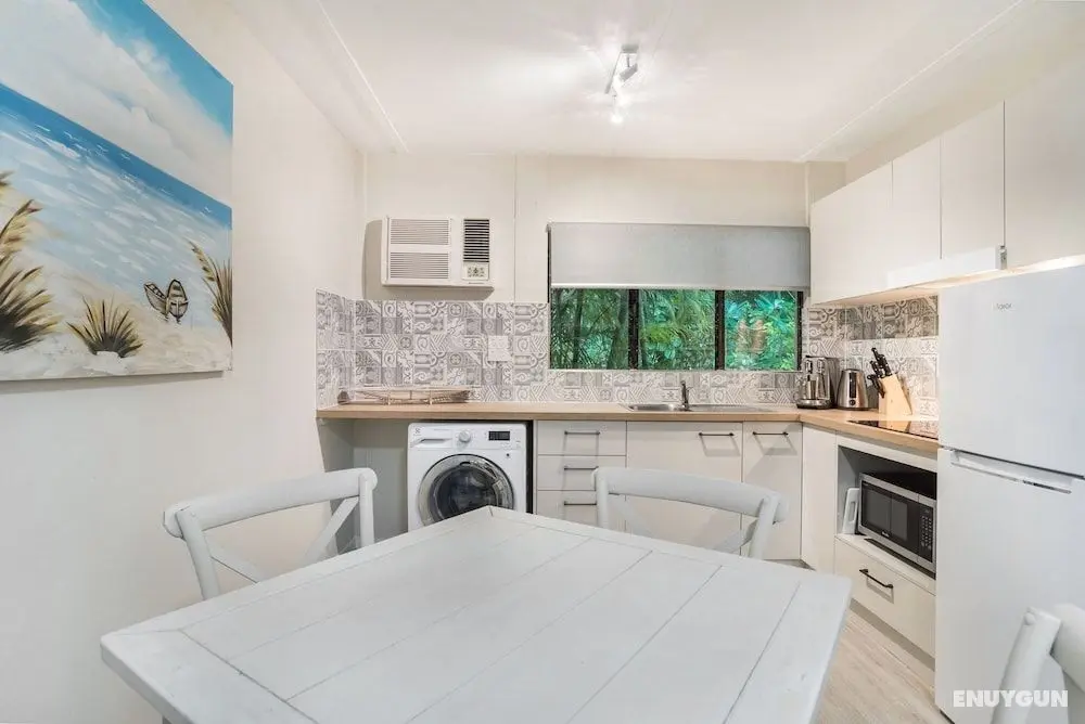 Rare Modern Unit with Private Fenced Garden Close to the Beach PC5 - Öne Çıkan Resim