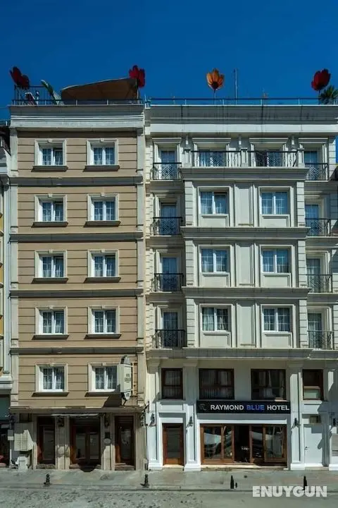 Raymond Blue Hotel - Öne Çıkan Resim