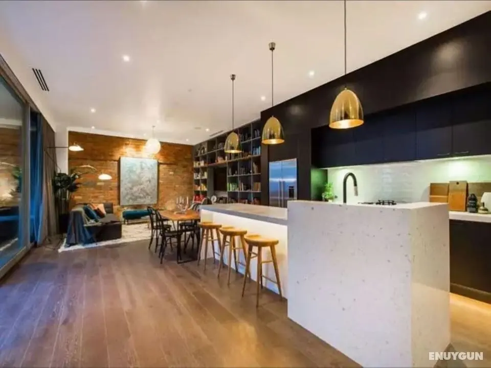 ReadySet Apartments at Glasshouse - Öne Çıkan Resim