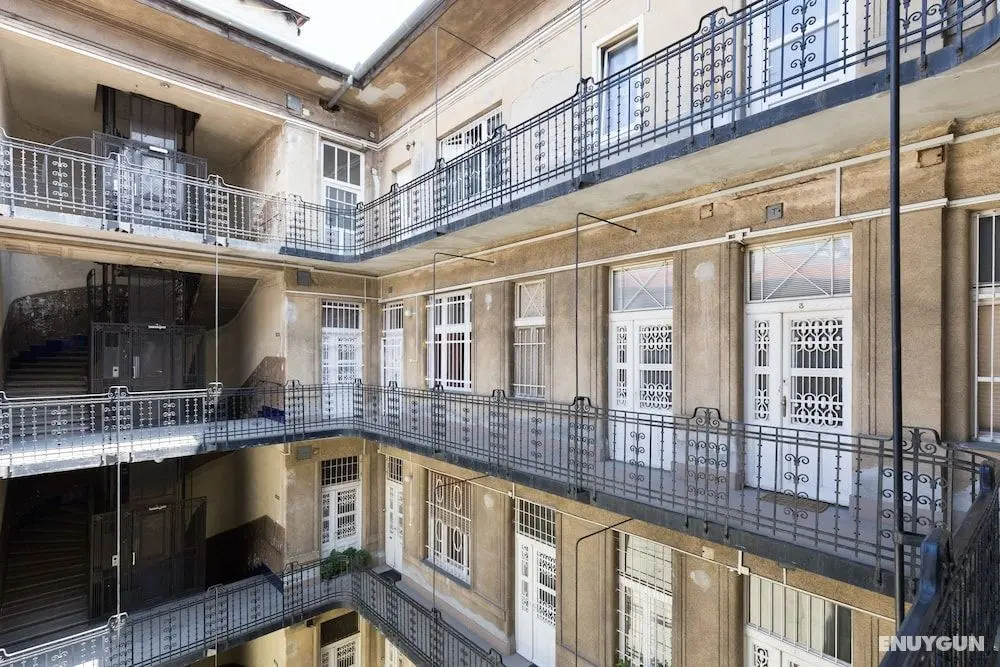Real Apartments Zichy - Dış Mekanlar