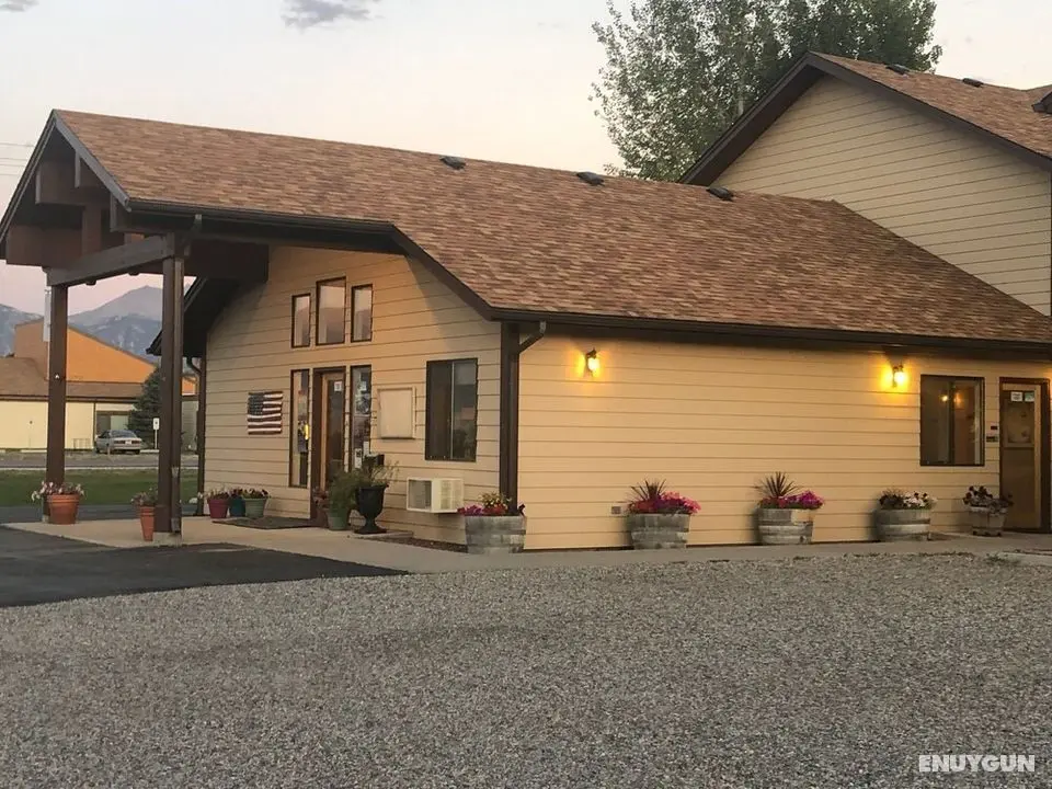 Red Bear Inn - Öne Çıkan Resim