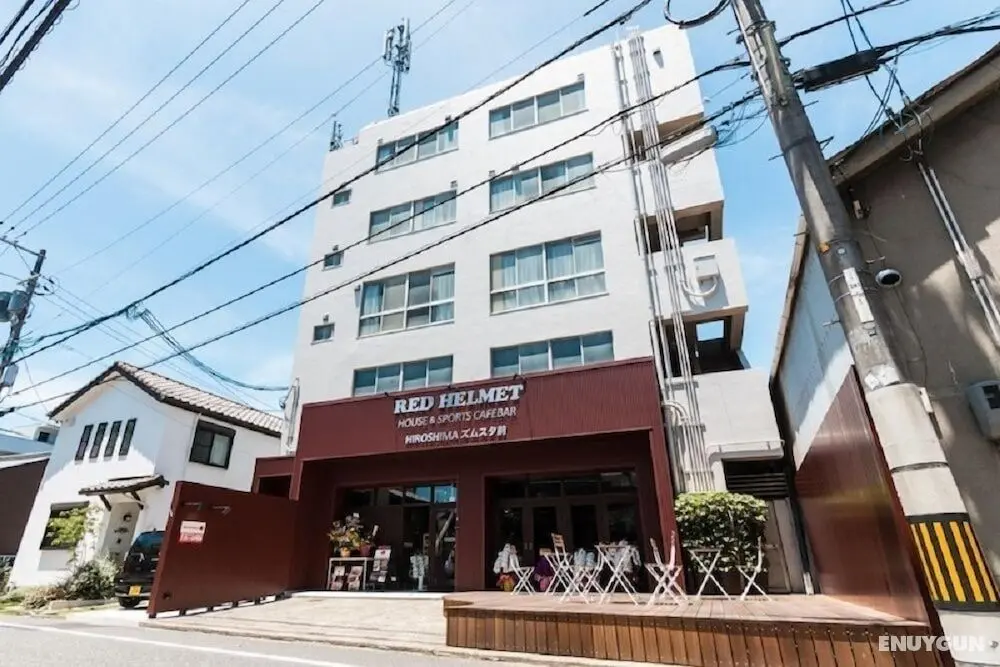 RED HELMET House&Sports Bar Hiroshima - Hostel - Öne Çıkan Resim