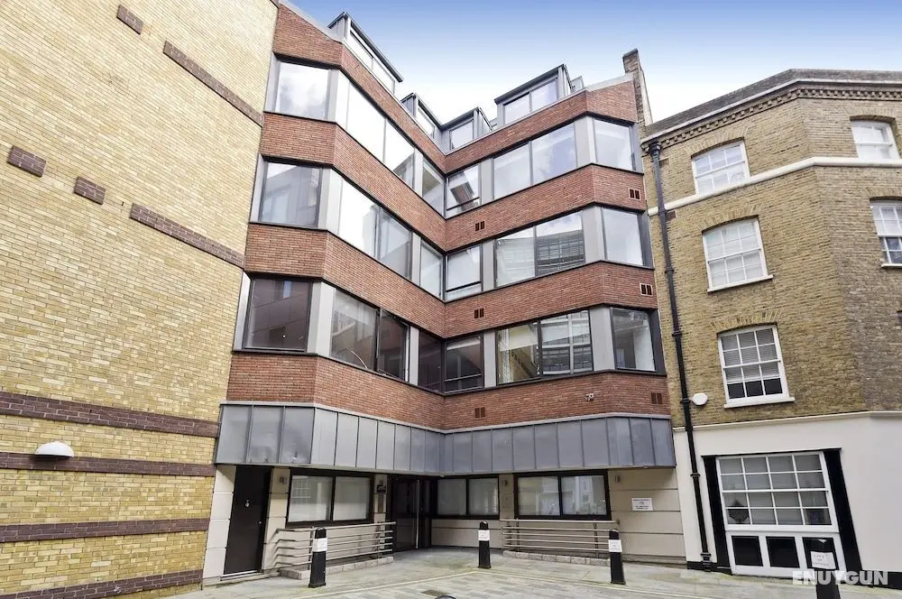 Red Lion Court by City2Stay - Dış Mekan