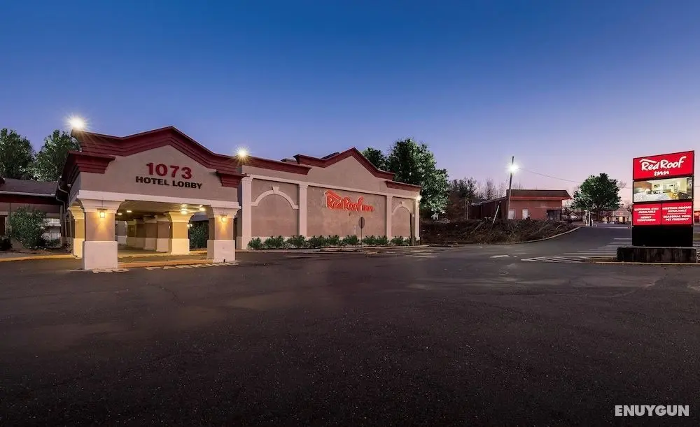 Red Roof Inn Bordentown - McGuire AFB - Dış Mekan