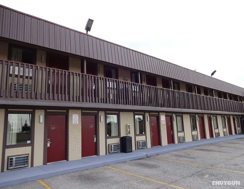 Red Roof Inn Indianapolis - Castleton - Dış Mekan