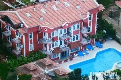 Hotel Red Rose - Açık Havuz