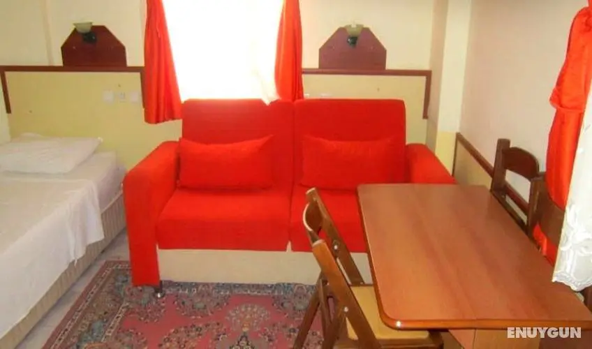 Hotel Red Rose - Oda