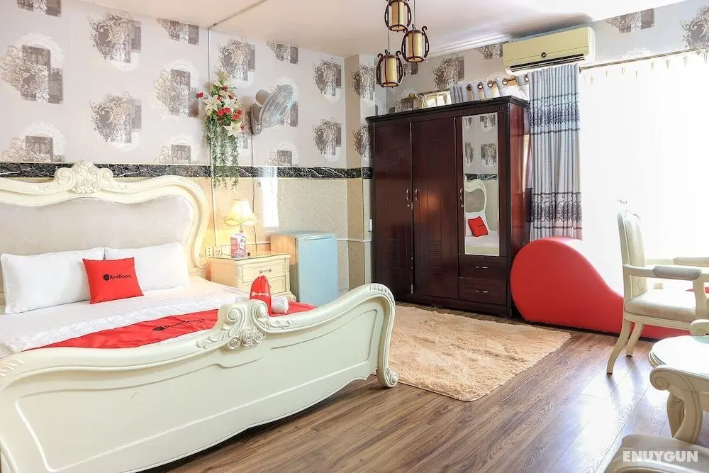 RedDoorz @ Cong Hoa Street - Öne Çıkan Resim