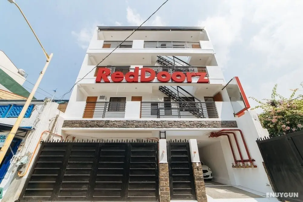 RedDoorz @ DBuilders Rooms Bangkal Makati - Öne Çıkan Resim