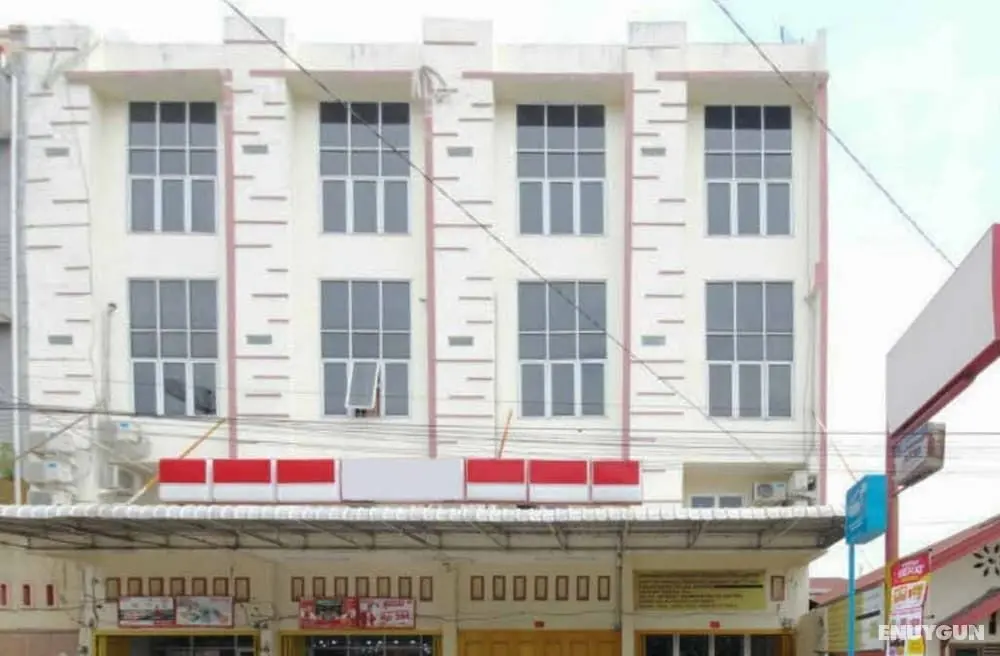 RedDoorz @ Jalan Japaris Medan - Dış Mekan