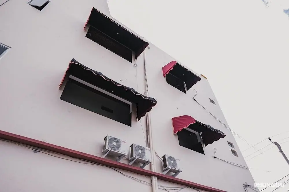 RedDoorz @ Jalan Pangeran Antasari Lampung 2 - Dış Mekan
