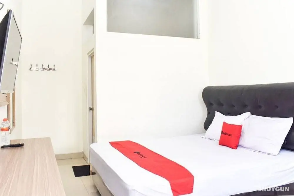 RedDoorz near Alun Alun Wonosobo - Öne Çıkan Resim
