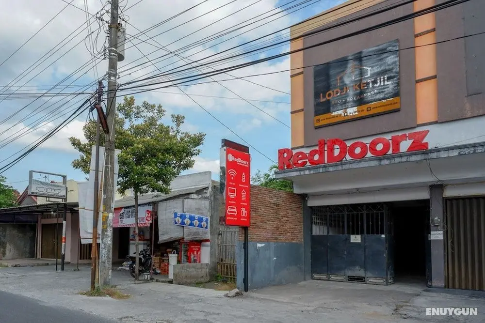 Reddoorz Near Jogja Expo Center 2 - Dış Mekan
