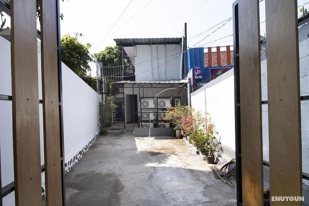 RedDoorz near Riau Junction Mall 2 - Dış Mekan