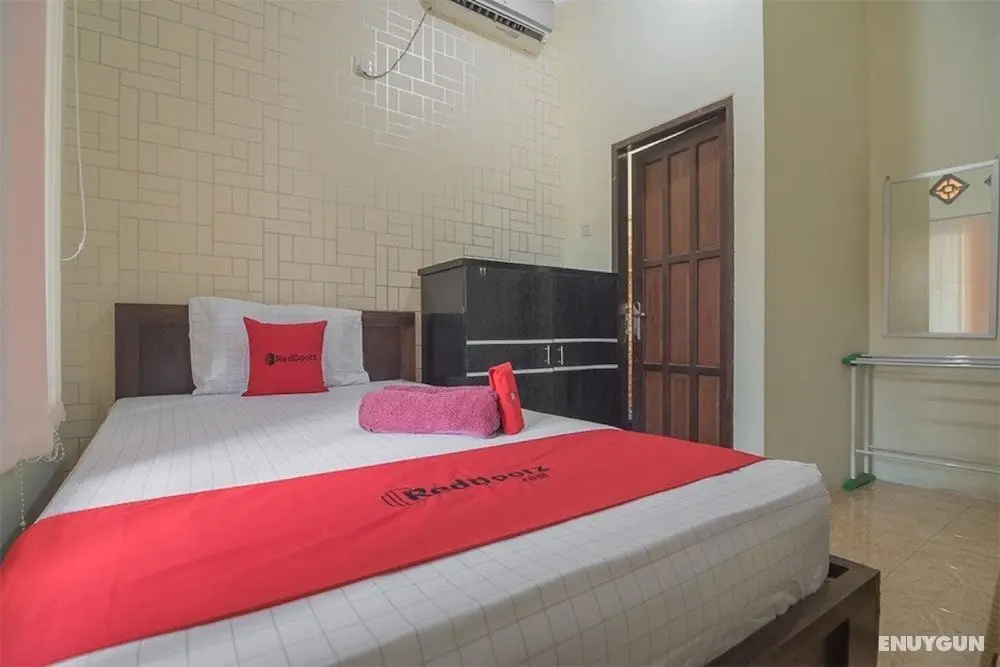 RedDoorz near Sepinggan Airport Balikpapan 2 - Öne Çıkan Resim
