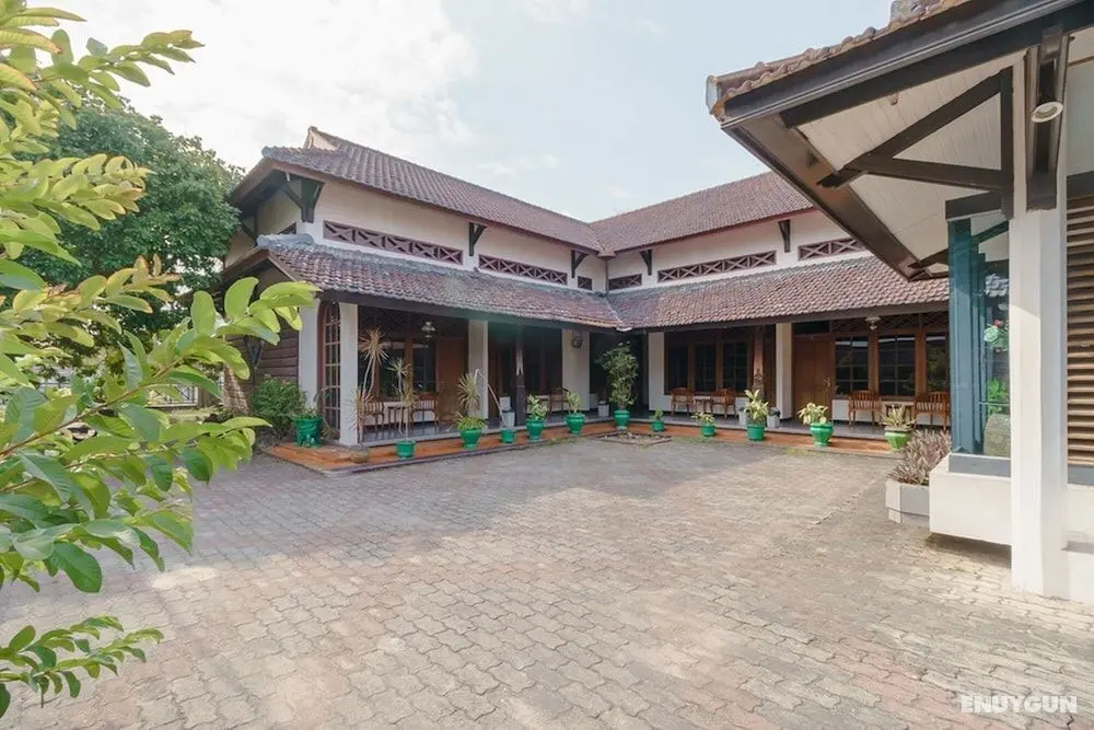 RedDoorz near Transmart Pangkal Pinang - Öne Çıkan Resim