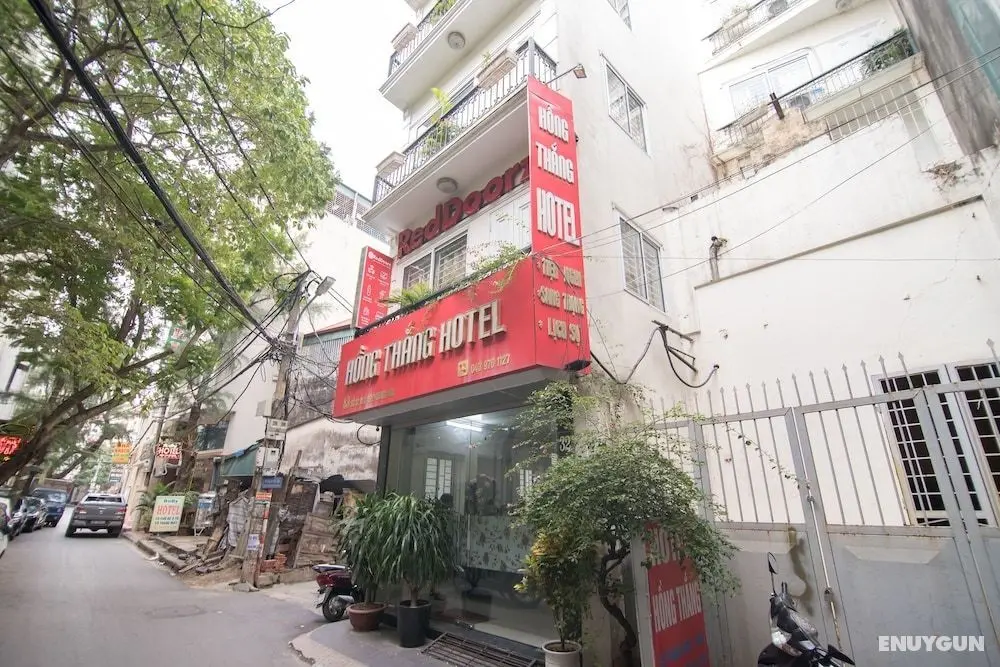 RedDoorz near Vietnam France Hospital - Öne Çıkan Resim