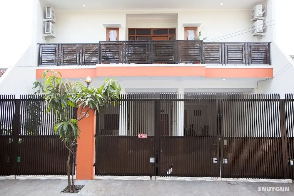 RedDoorz @ Pasir Luyu Buahbatu - Dış Mekan