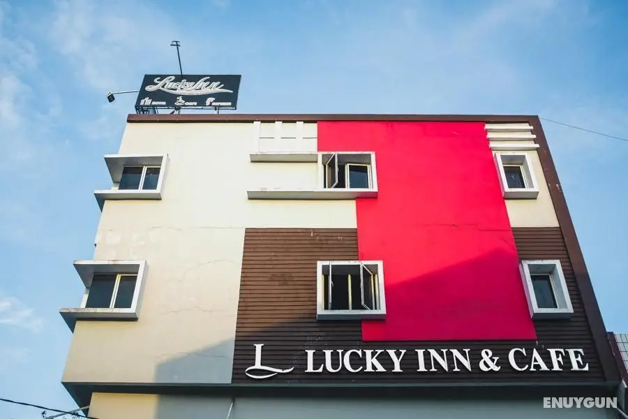 RedDoorz Plus near Mall Panakkukang 2 - Genel
