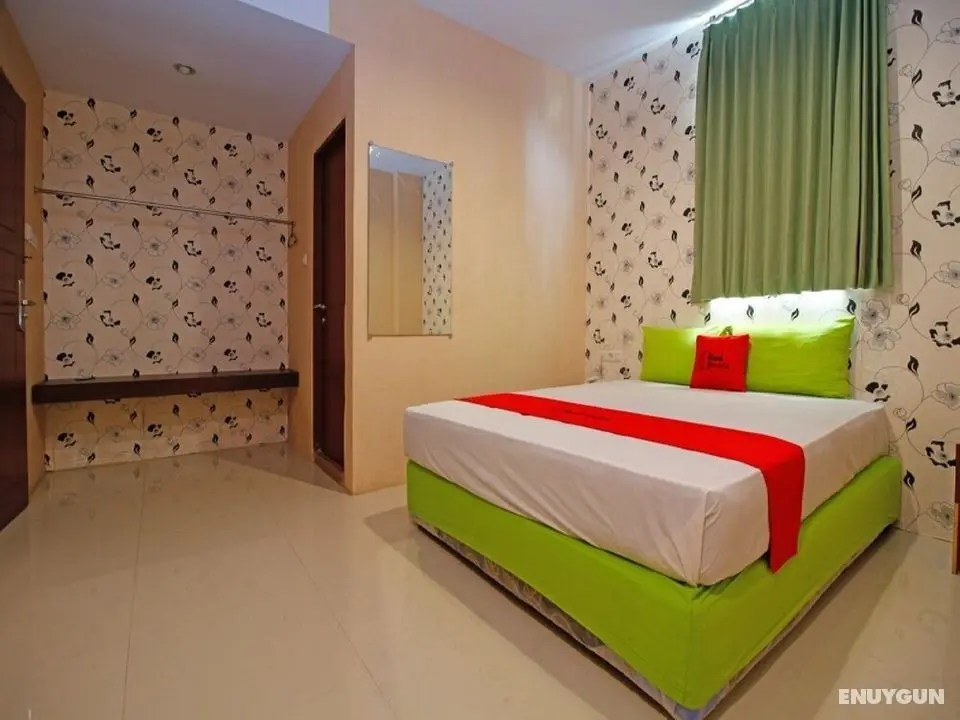 RedDoorz Plus near Pelabuhan Makassar - Öne Çıkan Resim