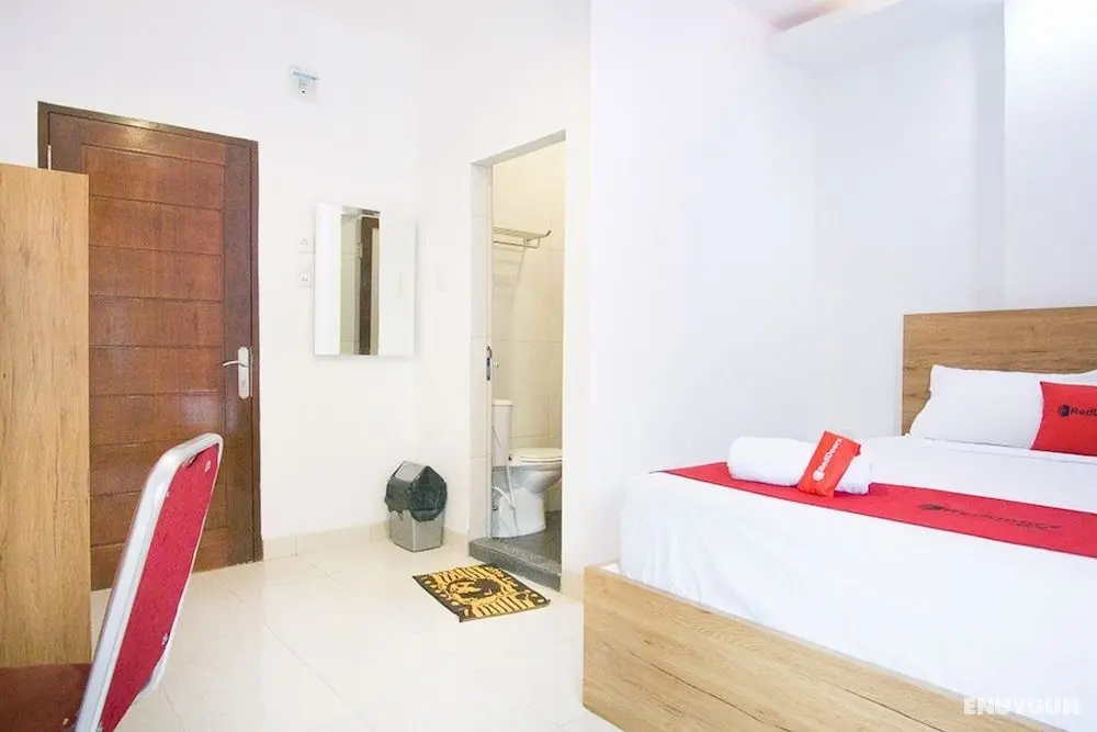 RedDoorz @ RS Adam Malik Medan - Öne Çıkan Resim