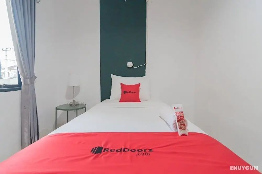 Reddoorz @ Sani Guest House - Öne Çıkan Resim